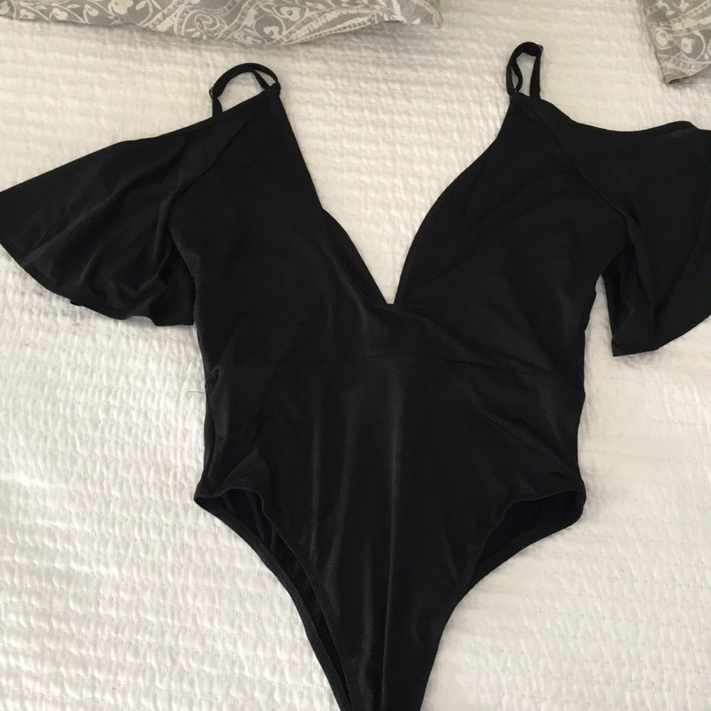 Lulu’s bodysuit! - Picture 2 of 2